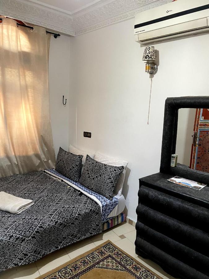 مكناز Riad Malak المظهر الخارجي الصورة