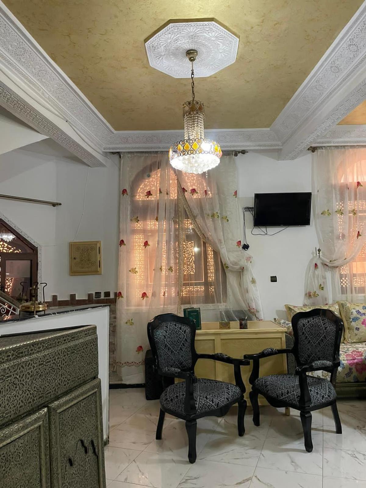 مكناز Riad Malak المظهر الخارجي الصورة