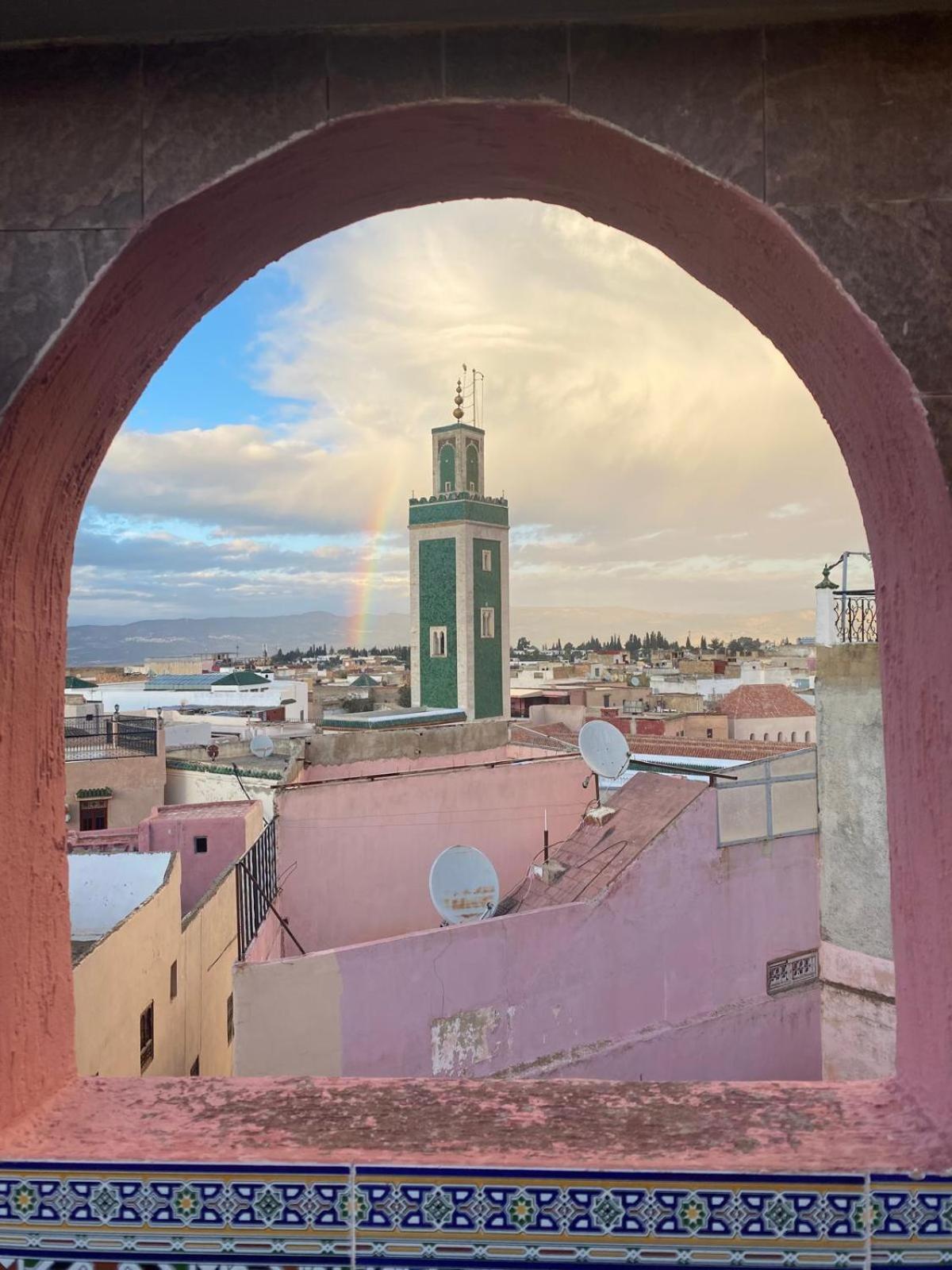 مكناز Riad Malak المظهر الخارجي الصورة